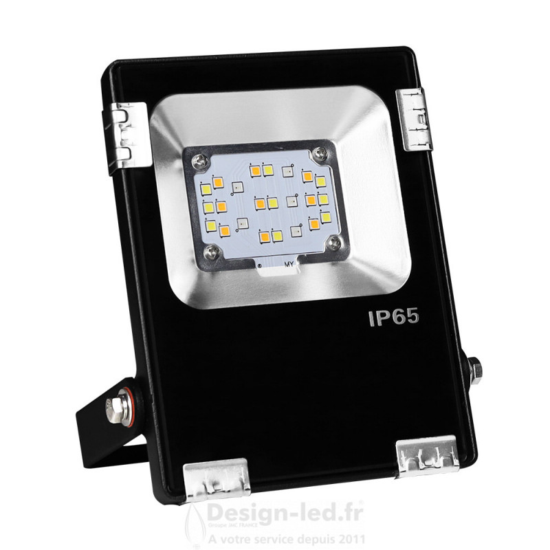 https://design-led.fr/ Projecteur d'extérieur 10W RGB & CCT pilotable 63,20 € 63,20 € FUTT05 - 100686