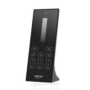 https://design-led.fr/ Télécommande verticale de luminosité (2.4GHz) - FUTY1-B 20,80 € 20,80 € FUTY1-B